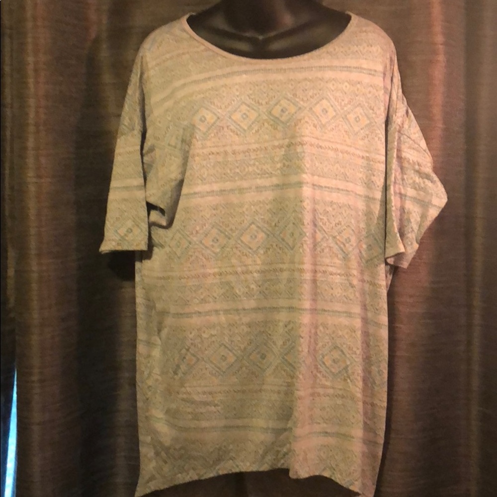 Lularoe Irma geometric print!